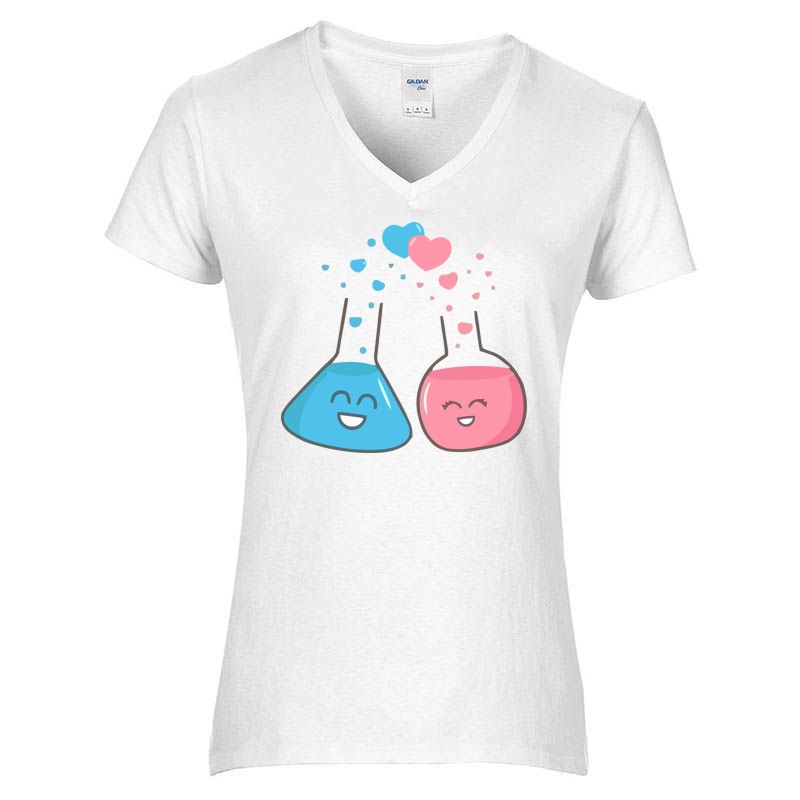 Női V-nyakú póló Kémiai szerelem!
